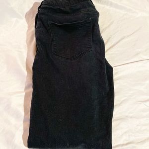 Black curvy skinny jeans